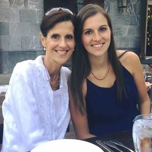 Meet your Posher, Elise